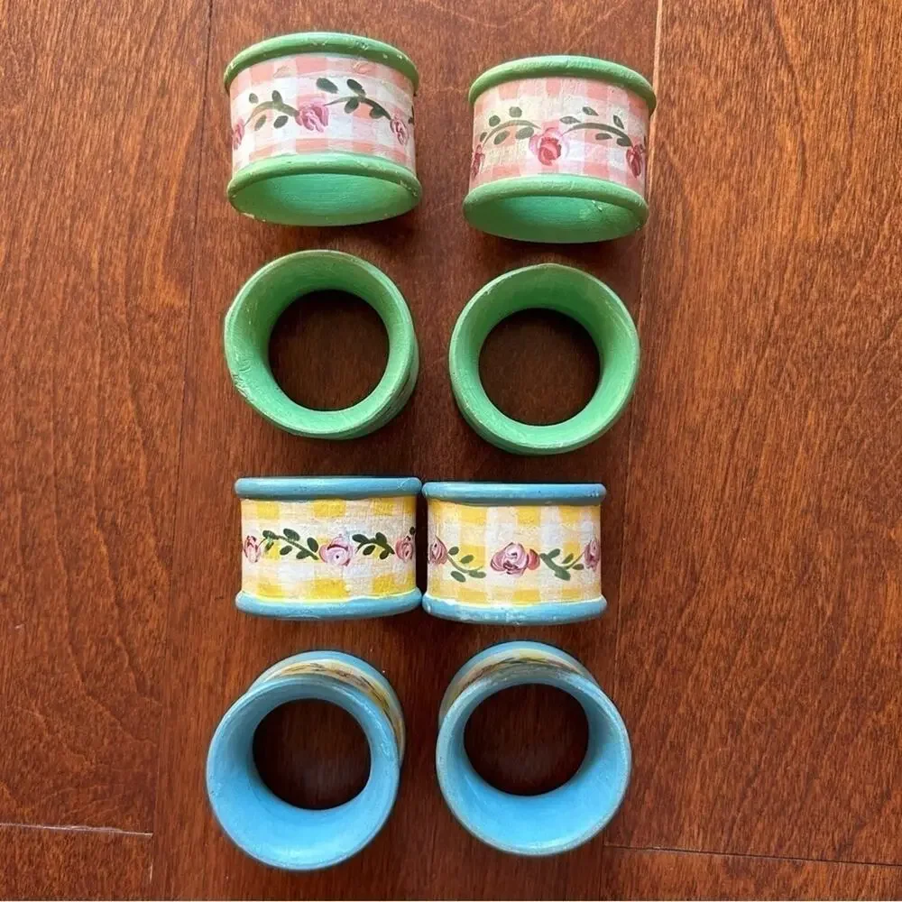 Vintage Cottagecore Hand Painted Wood Napkin Rings, Floral Paytern, Set of 8